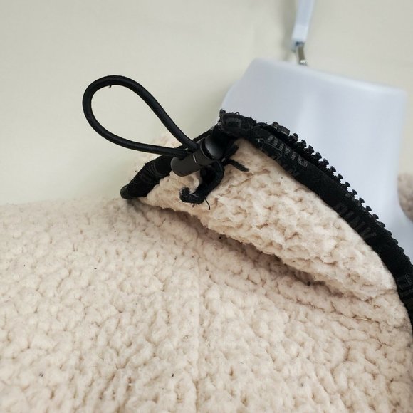 Victorias Secret Pink Womens Pullover Sherpa Sweater Beige Size M - Picture 6 of 12